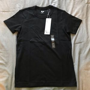 Uniqlo Women’s Black U Crew T-Shirt